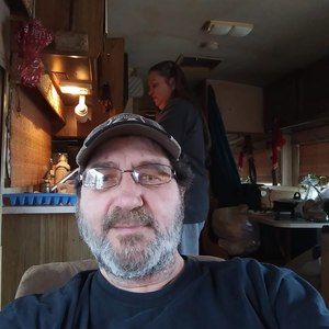 Meet your Posher, James tige